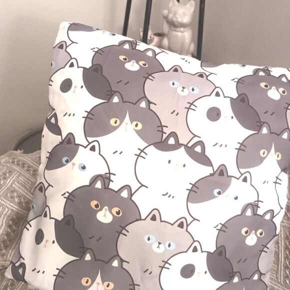 Cartoon Kitty Cats Pattern Zippered Pillowcase for Accent Pillow 17" x 17" - Picture 7 of 10